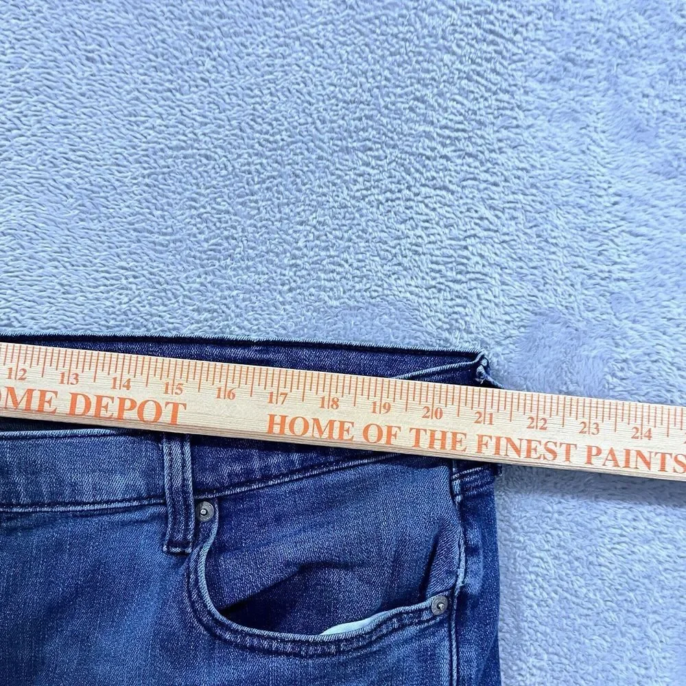 Levis 502 Jeans Men‎ 42x29.5* Blue Regular Fit Tapered Leg Medium Wash